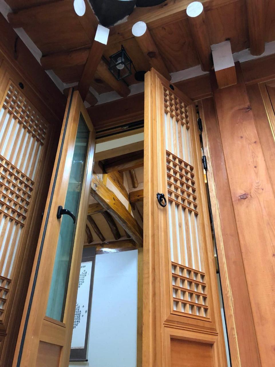 Hi Dongdaemun Hanok Rumah tetamu *